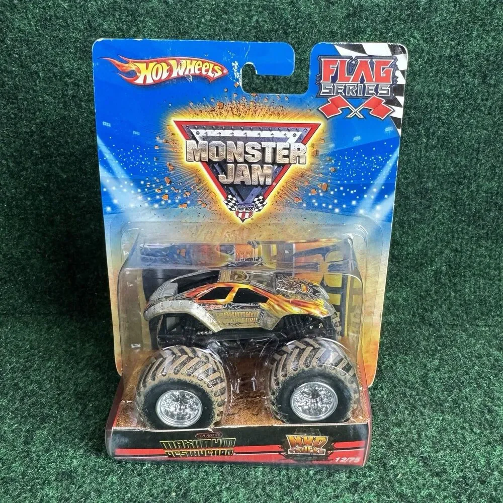Maximum Destruction Hot Wheels Monster Jam Truck Flag Series Mud Trucks 12/75